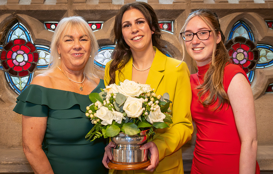 Lorenza with her mum Michelle and eldest daughter Mya